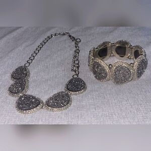 NY&Co‎ Black Druzy Necklace & Bracelet Set